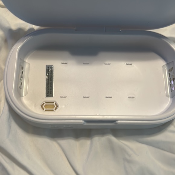 Aroma therapy and phone sanitizer - Picture 2 of 3